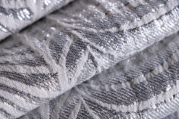 Geometric Jacquard Apparel Fabric UN001425