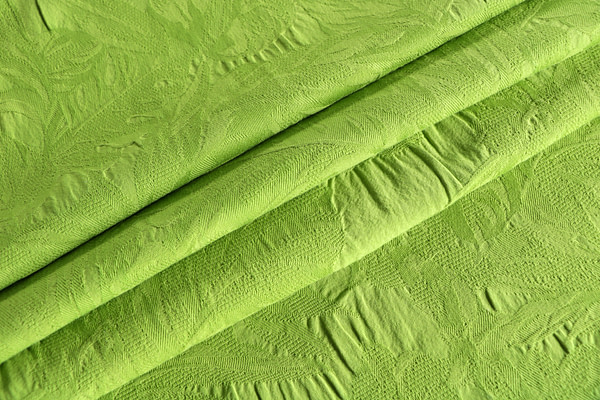 Tessuto Jacquard Fiorellone UN001447 per Abbigliamento