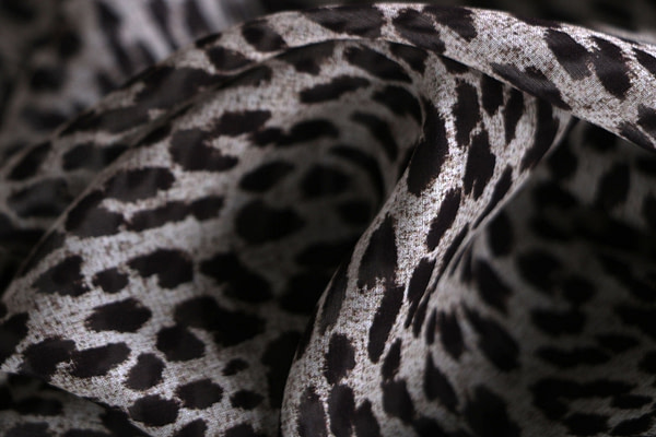 Tessuto Georgette Pelle Leopardo ST000431 per Abbigliamento