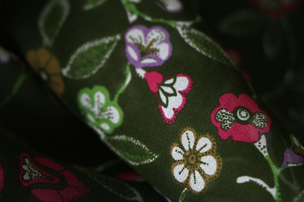 Tessuto Georgette Fiori All Over ST000435 per Abbigliamento