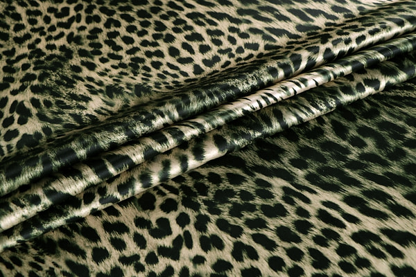 Animalier Print Apparel Fabric ST000622