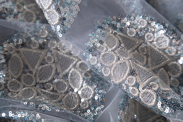Laces-Embroidery Apparel Fabric TC000806