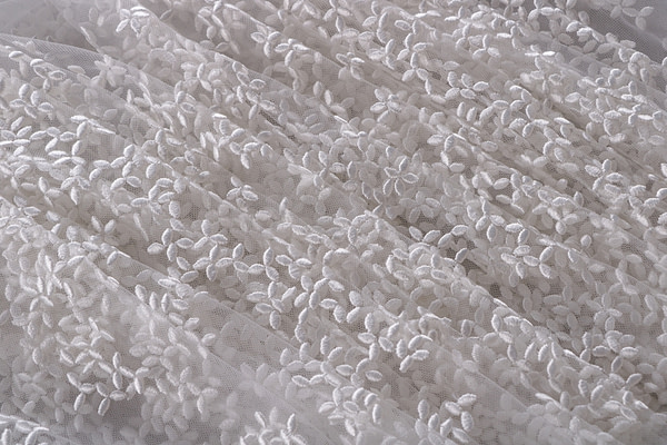 Laces-Embroidery Apparel Fabric TC000958
