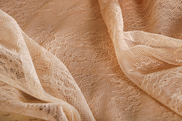 Tissu Couture  Dentelle et Broderie TC001023