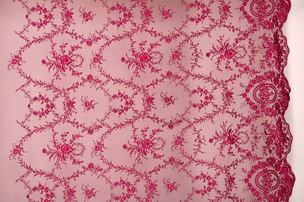 Tissu Couture Fleurs Dentelle et Broderie TC001089