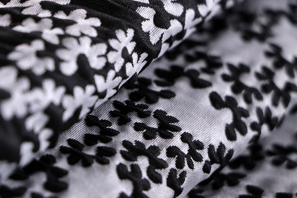 Flowers Jacquard Apparel Fabric UN001327