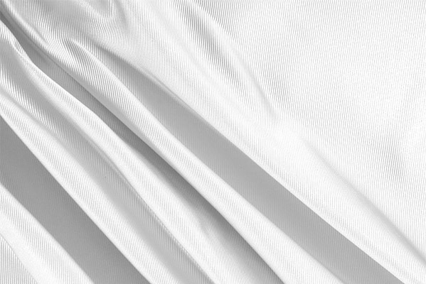 Tissu dogaressa blanc en pure soie côtelée pour vêtements