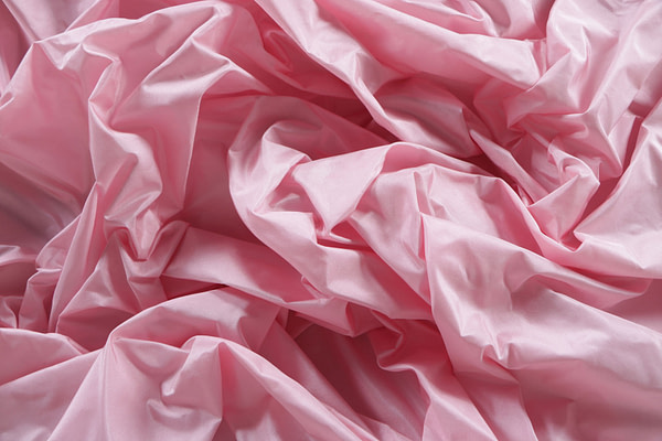 Candied pink taffeta fabric in pure silk | new tess