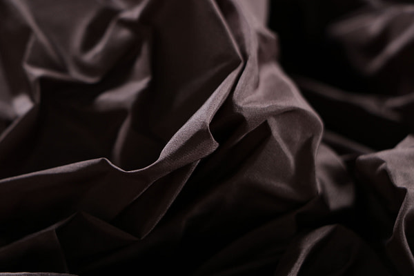 Army green taffeta fabric in pure silk | new tess