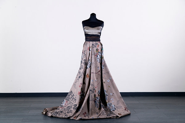 Silk and wool blend brocade fabric | new tess