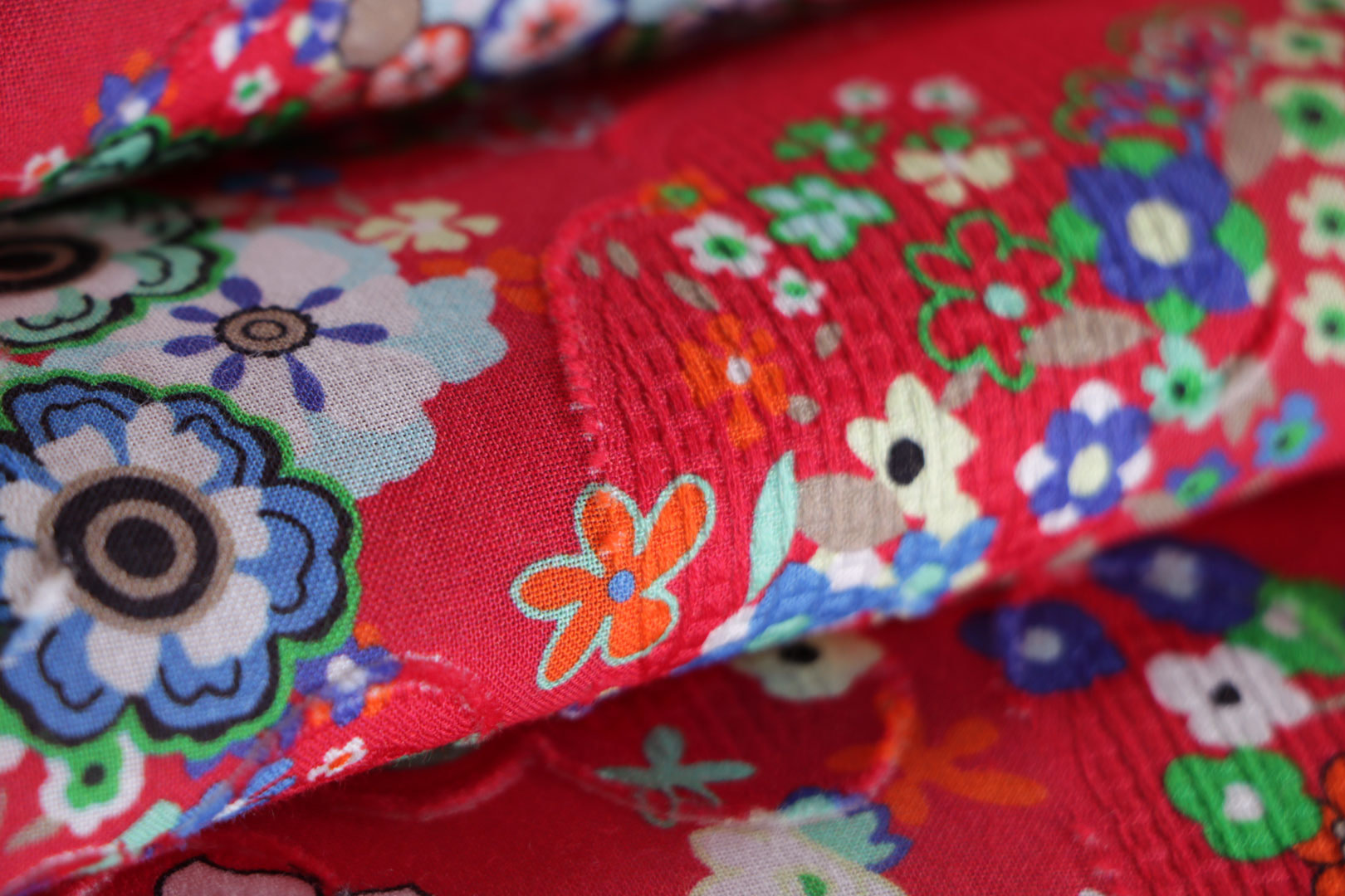 Paisley Print Apparel Fabric ST000548