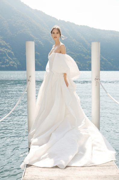 Monique Lhuillier Bridal Fall 2020