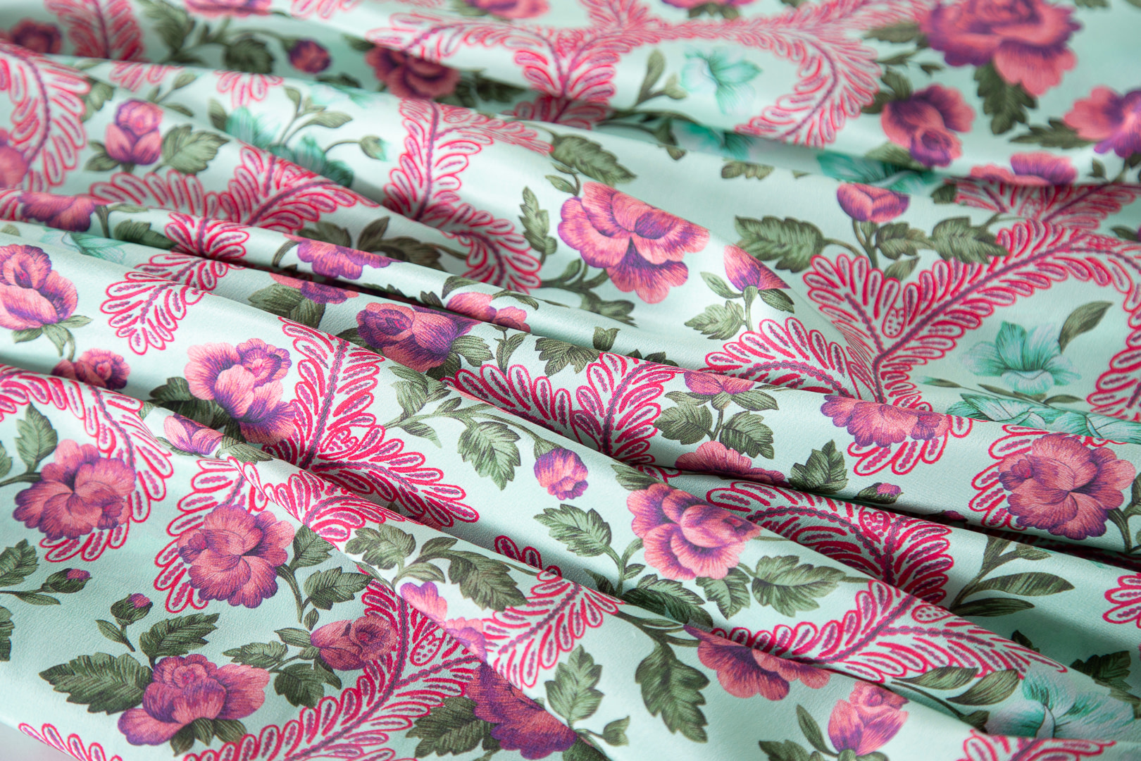 Flowers Print Apparel Fabric ST000350